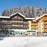 Hotel Bischofsmuetze 4*