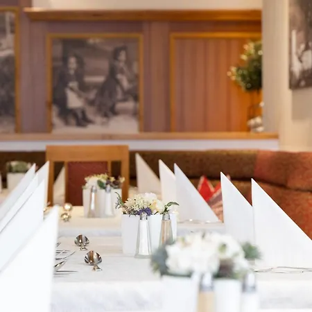 Bischofsmuetze Hotel 4*
