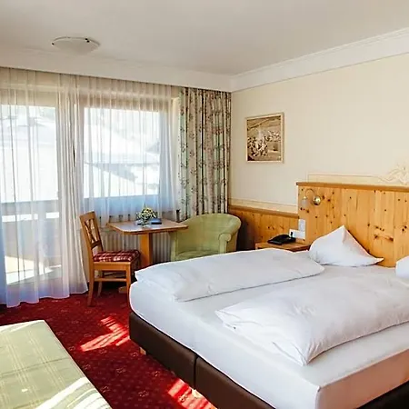 Otel Bischofsmuetze
