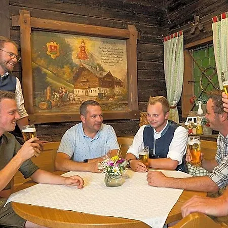 Bischofsmuetze Filzmoos